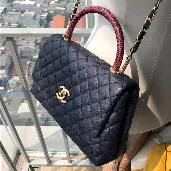 Navy Chanel CoCo Medium Size - Picture 3 of 6